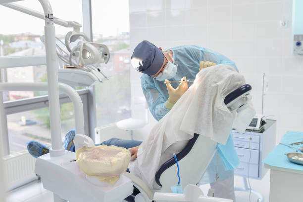 Best Walk-In Emergency Dentist in Oxoboxo River, CT
